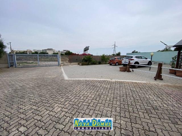 Appartamento in affitto a Molfetta molfetta contrada santa lucia, arredato, giardino, cancello elettrico TrovaCasa