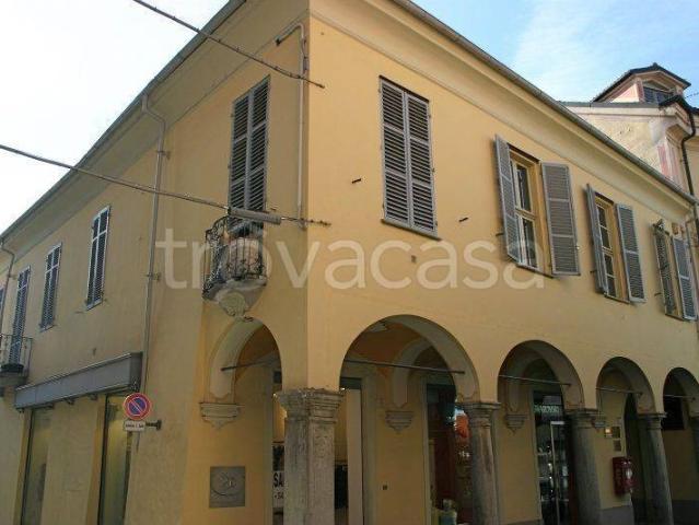 Appartamento in affitto a Moncalieri via San Martino, 21, arredato, ristrutturato, centrale TrovaCasa