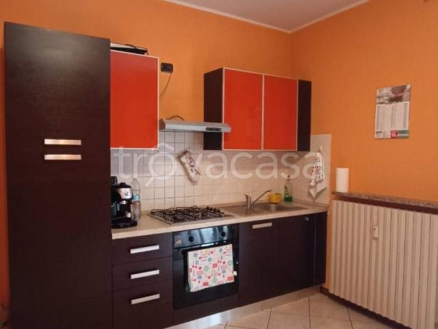 Appartamento in affitto a Mondovì via Giovanni Battista Beccaria, 37, arredato, riscaldamento centralizzato, lavatrice TrovaCasa