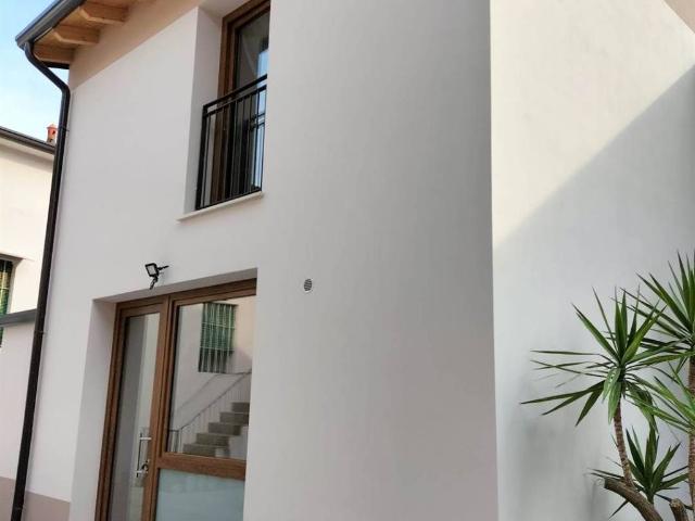 Appartamento in affitto a Moniga del Garda BS