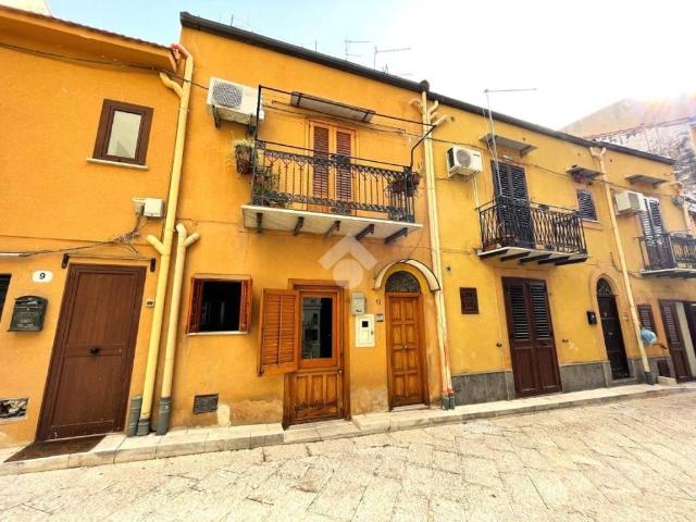 Appartamento in affitto a Monreale PA