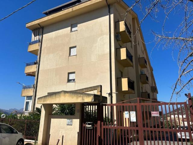 Appartamento in affitto a Monreale PA
