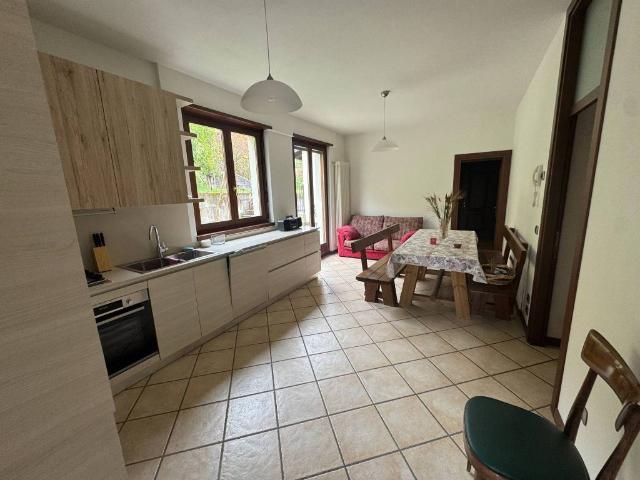 Appartamento in affitto a Montagna in Valtellina SO
