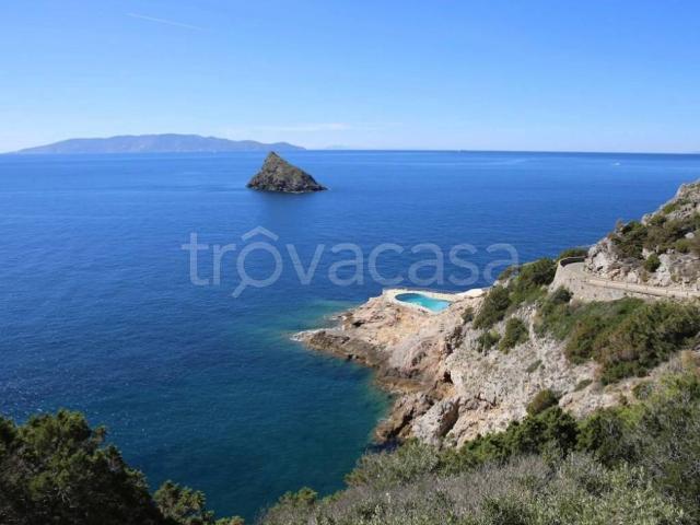 Appartamento in affitto a Monte Argentario località Calamoresca, arredato, giardino privato, posto auto TrovaCasa