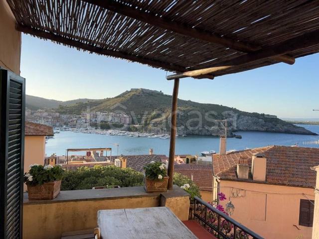Appartamento in affitto a Monte Argentario via dei Cannoni, arredato, vista mare, ultimo piano TrovaCasa