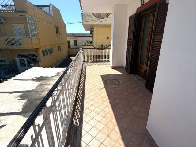 Appartamento in affitto a Monte di Procida NA