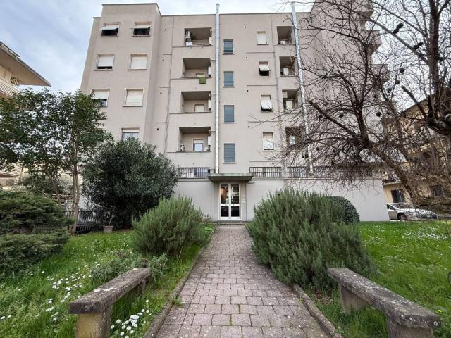 Appartamento in affitto a Montecatini Terme PT