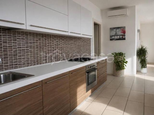 Appartamento in affitto a Montecchio Maggiore via Alcide De Gasperi, terrazzo, parzialmente arredato TrovaCasa