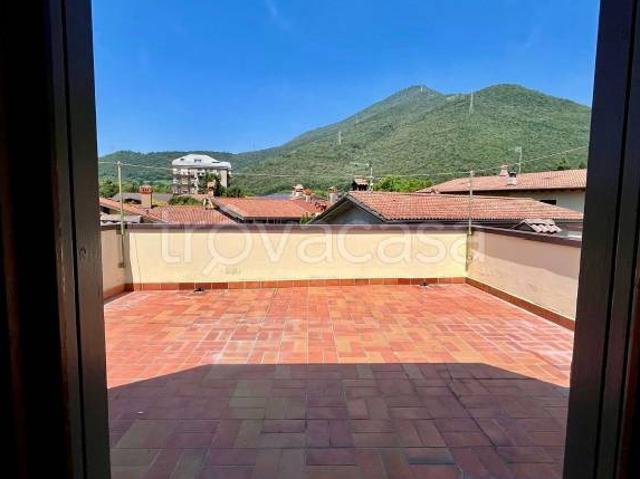 Appartamento in affitto a Monteclana, Nave
