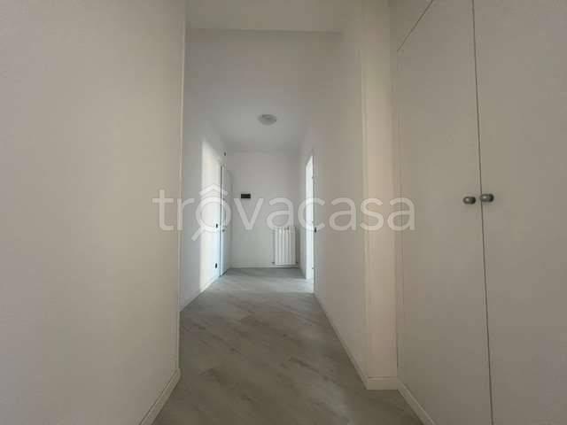 Appartamento in affitto a Montebelluna via Feltrina Centro, arredato, box, terrazzo TrovaCasa