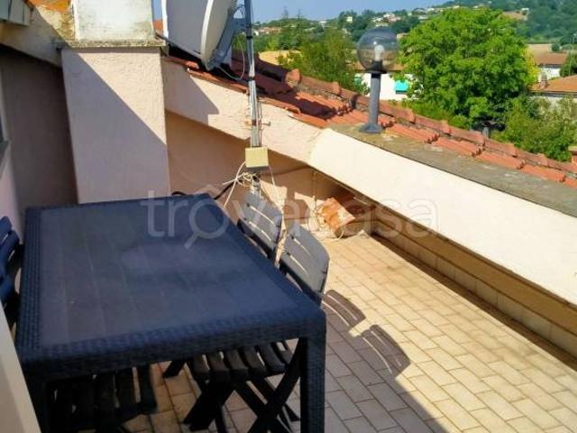 Appartamento in affitto a Montefiascone, Zepponami
