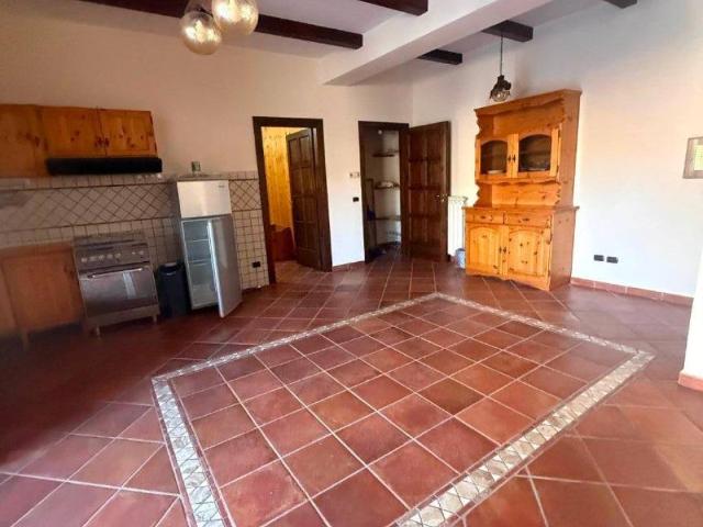 Appartamento in affitto a Montefusco AV