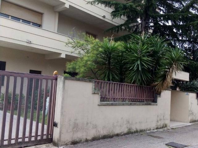 Appartamento in affitto a Montesilvano PE