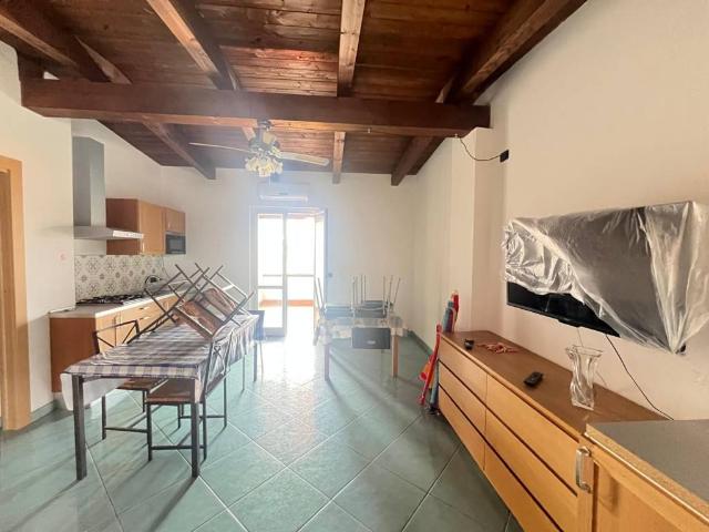 Appartamento in affitto a Montepaone CZ