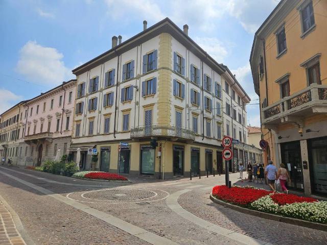 Appartamento in affitto a Monza MB