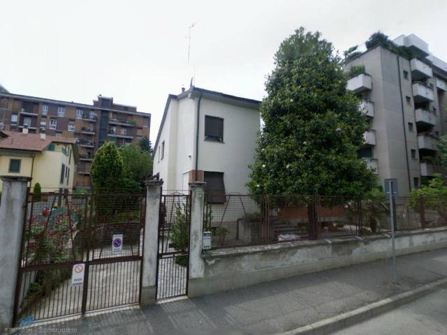 Appartamento in affitto a Monza MB