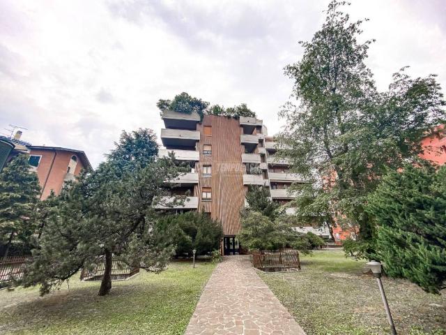 Appartamento in affitto a Monza MB