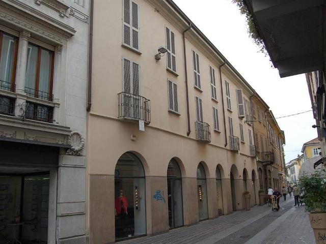 Appartamento in affitto a Monza MB