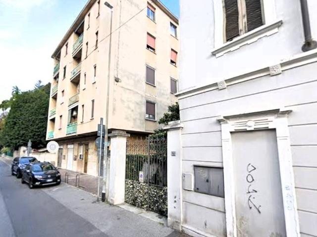 Appartamento in affitto a Monza MB