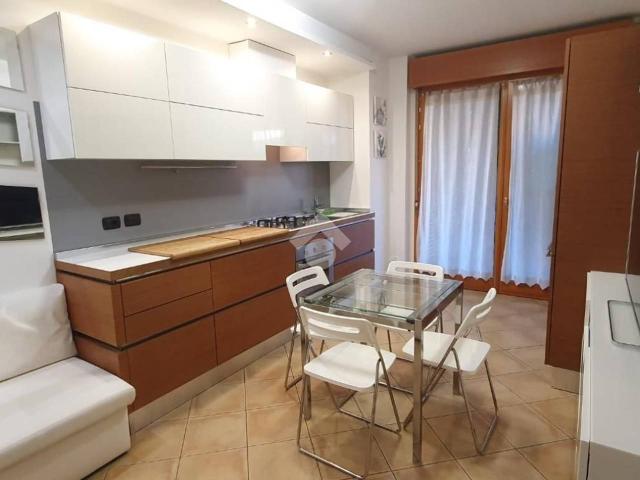 Appartamento in affitto a Monza