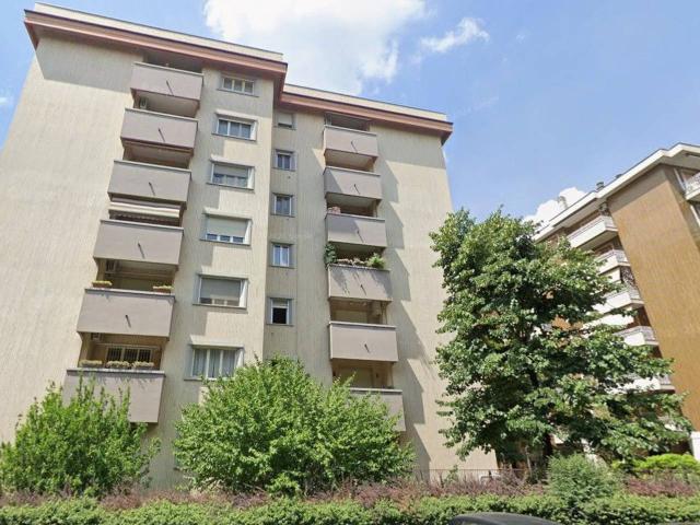 Appartamento in affitto a Monza