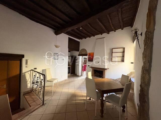Appartamento in affitto a Morlupo corso Umberto I, 17, terrazzo, riscaldamento autonomo, parzialmente arredato TrovaCasa