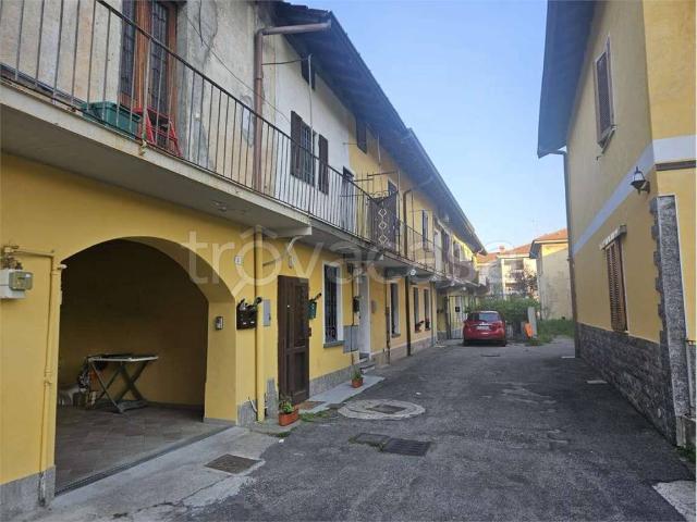 Appartamento in affitto a Mozzate vicolo Annoni, arredato, cantina, mansarda TrovaCasa
