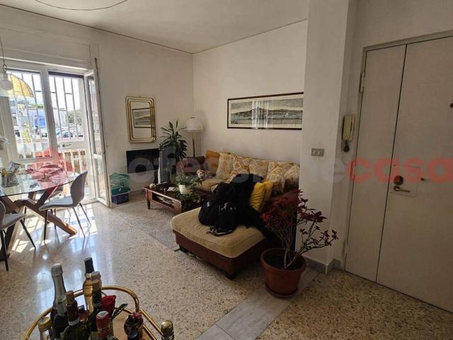 Appartamento in affitto a Napoli