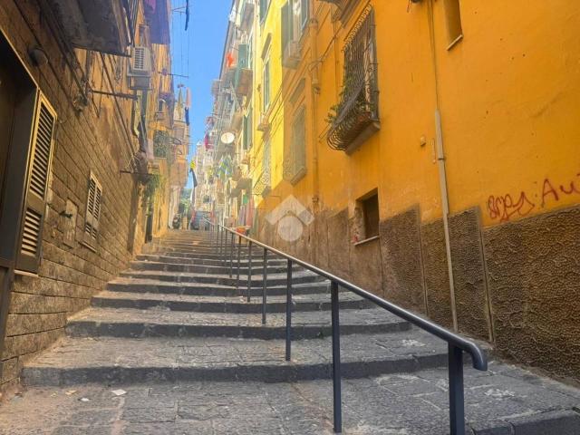 Appartamento in affitto a Napoli