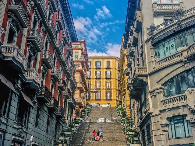 Appartamento in affitto a Napoli