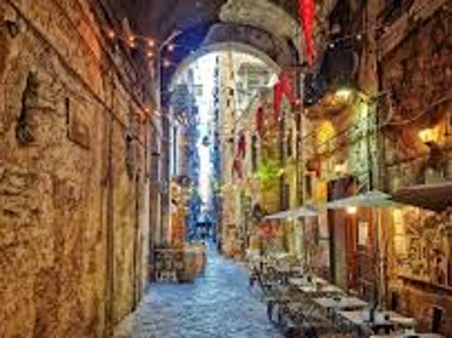 Appartamento in affitto a Napoli