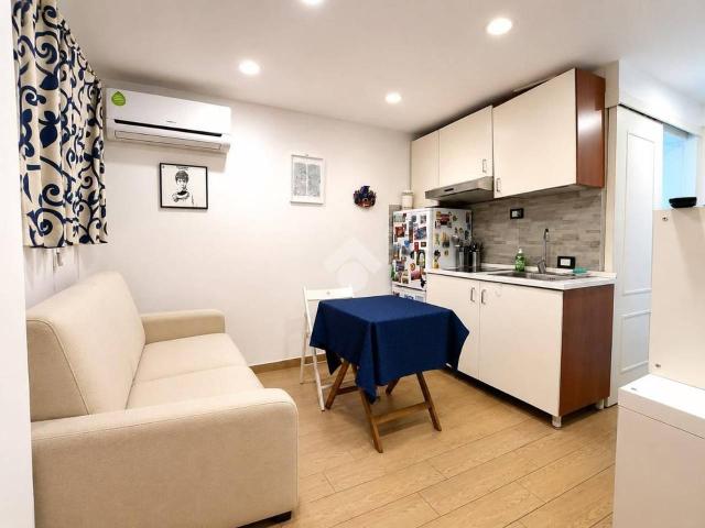Appartamento in affitto a Napoli