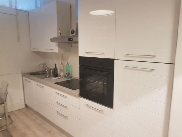 Appartamento in affitto a Napoli