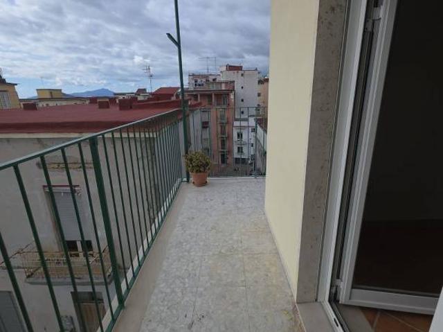 Appartamento in Affitto a Napoli