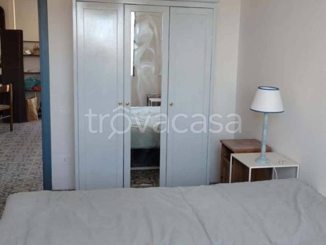 Appartamento in affitto a Napoli via Antonio de Curtis, arredato, terrazzo, ascensore TrovaCasa