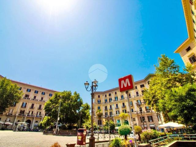 Appartamento in affitto a Napoli via Alessandro Scarlatti, 126, arredato, centrale, balcone TrovaCasa