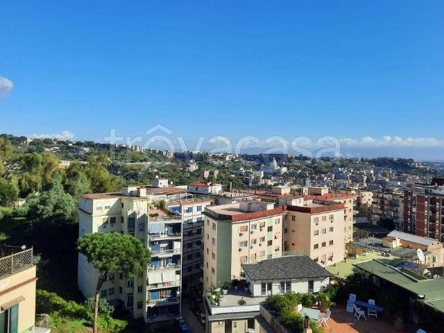 Appartamento in affitto a Napoli via Giacinto Gigante, 23/f, arredato, balcone, cucina semiabitabile TrovaCasa