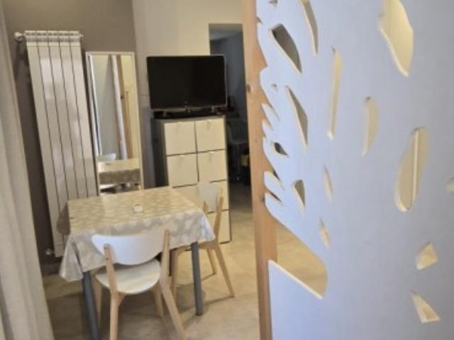 Appartamento in affitto a Napoli via della chiesa santa croce 36, arredato, nuova costruzione, riscaldamento autonomo TrovaCasa