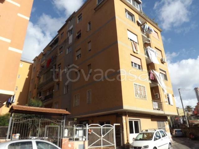 Appartamento in affitto a Napoli via di Niso, 2A, non arredato/vuoto, riscaldamento autonomo, ascensore TrovaCasa