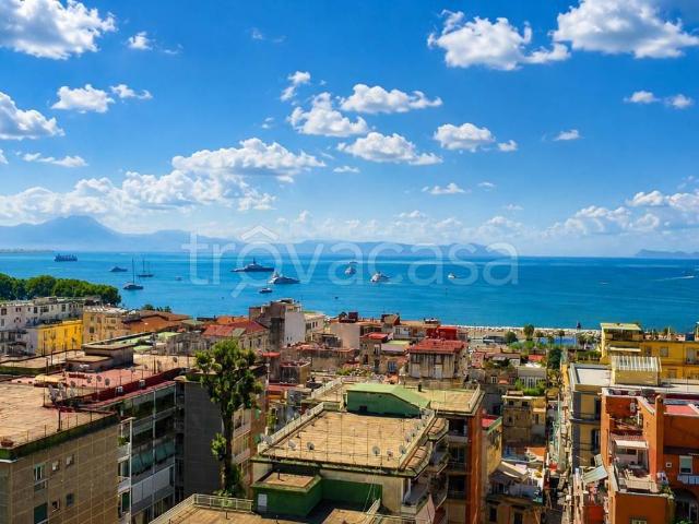 Appartamento in affitto a Napoli via Francesco Crispi, 73, terrazzo, immobile di prestigio, vista panoramica TrovaCasa