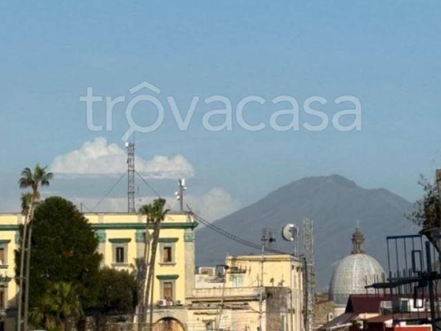 Appartamento in affitto a Napoli via Francesco Saverio Correra, arredato, terrazzo, ristrutturato TrovaCasa