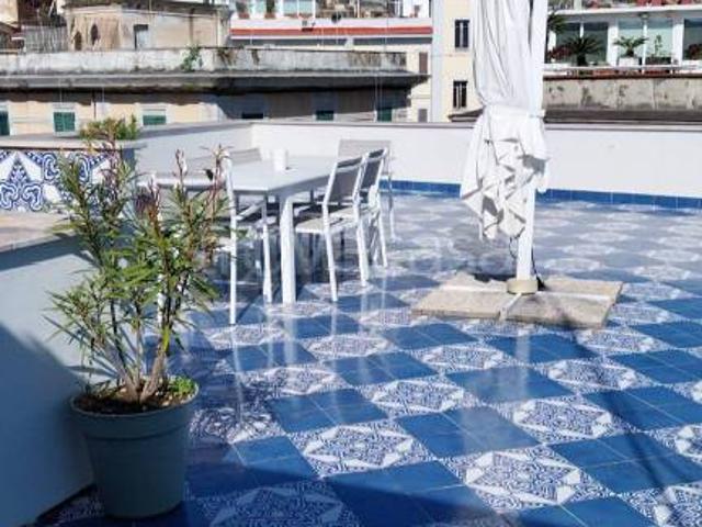 Appartamento in affitto a Napoli via Leone Marsicano, Stella Materdei