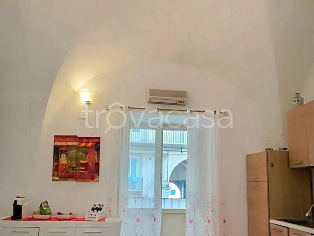 Appartamento in affitto a Napoli via Monte di Dio, 4, arredato, ascensore, doppia esposizione TrovaCasa