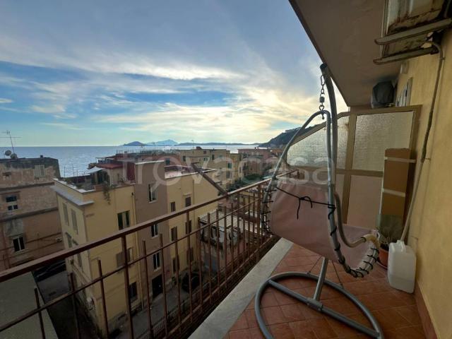 Appartamento in affitto a Napoli via Severino Boezio, arredato, vista mare, ascensore TrovaCasa