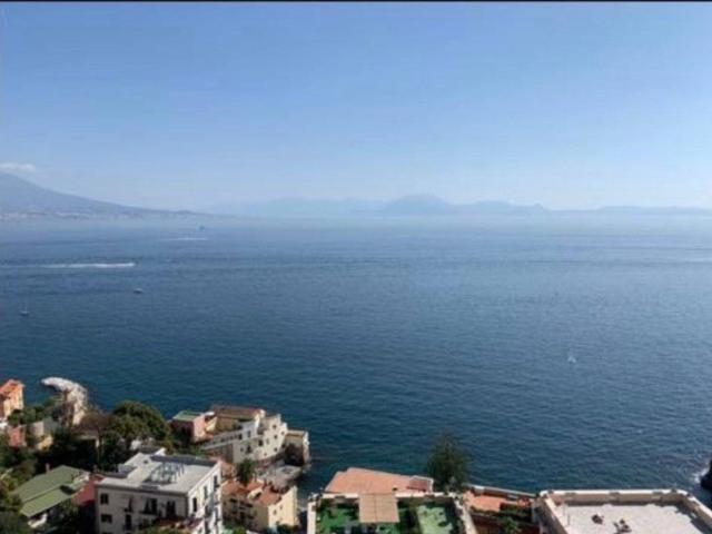 Appartamento in affitto a Napoli via Posillipo TrovaCasa