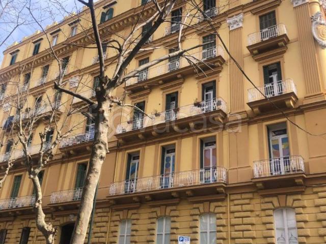 Appartamento in affitto a Napoli via Raffaele Morghen, 36, non arredato/vuoto, ascensore, cucina abitabile TrovaCasa