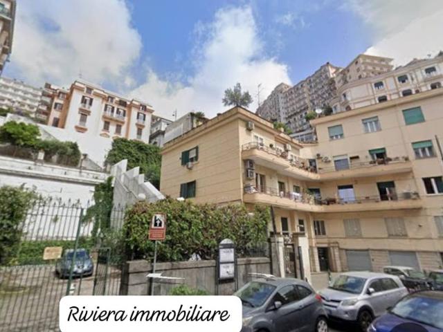 Appartamento in affitto a Napoli via Torquato Tasso, balcone, cucina abitabile TrovaCasa