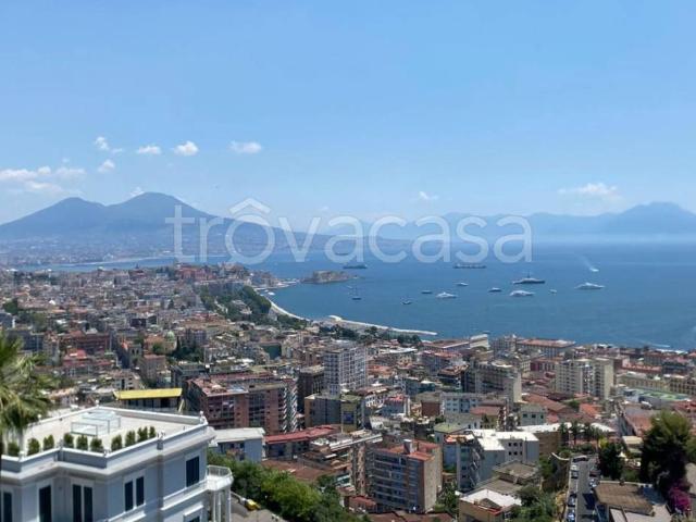 Appartamento in affitto a Napoli via Torquato Tasso, posto auto, immobile di prestigio, panoramica TrovaCasa