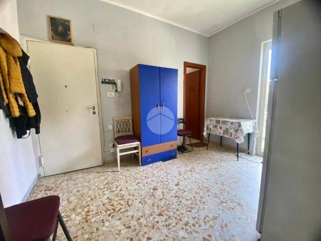 Appartamento in affitto a Napoli via Umbria, 77, non arredato/vuoto, ascensore, balcone TrovaCasa