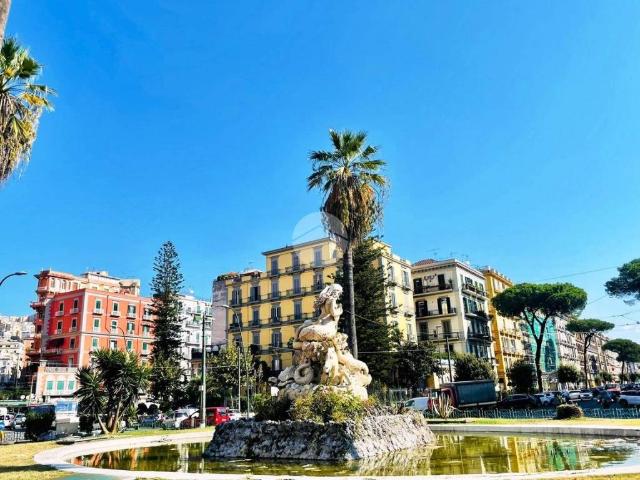 Appartamento in affitto a Napoli viale antonio gramsci, 21, non arredato/vuoto, posto auto, ascensore TrovaCasa